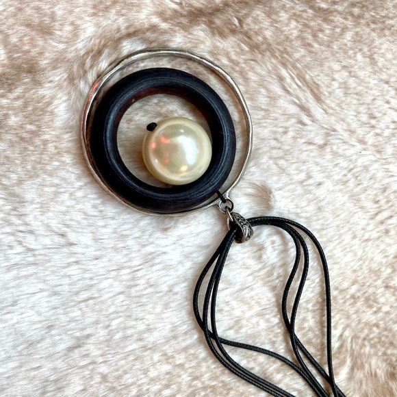 Framed  Pearl in wooden and silver Circulars Necklace triple - Picture 8 of 8